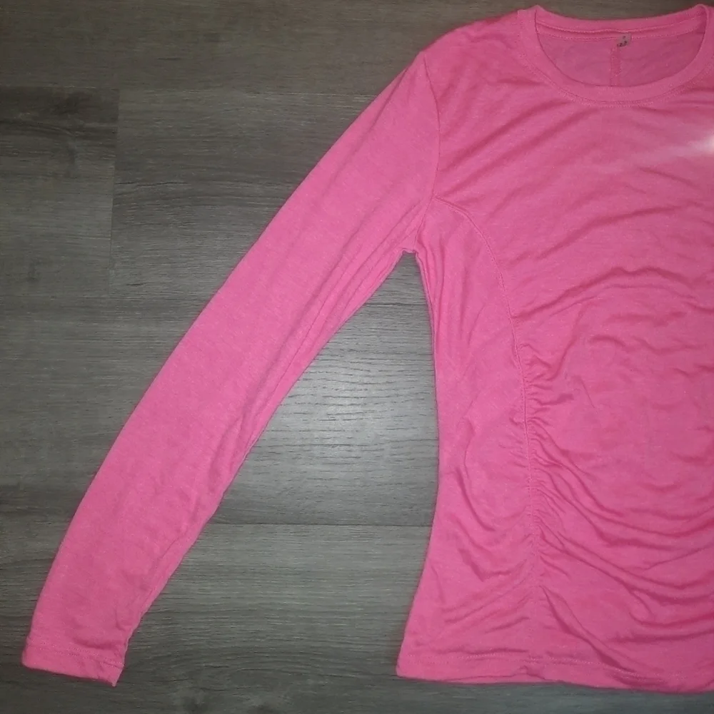 NWT Marika Tek Lightweight Athletic Long Sleeve